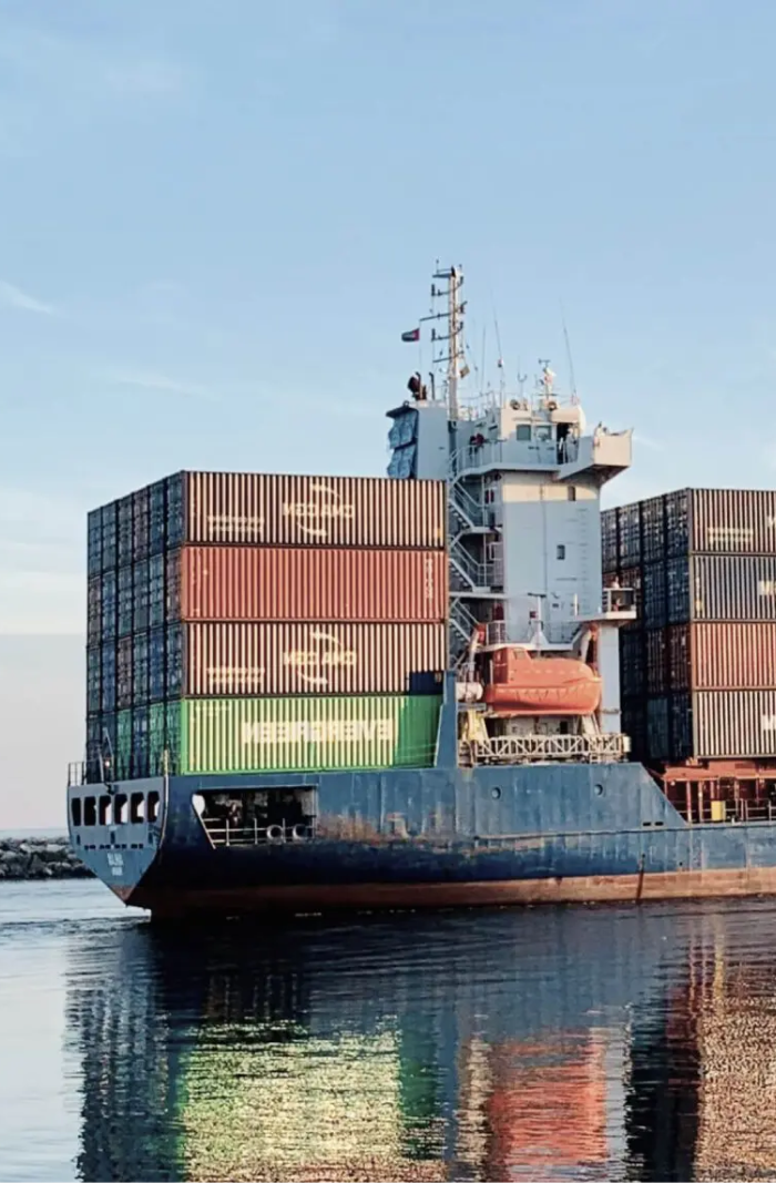 Cargo ship with shipping containers