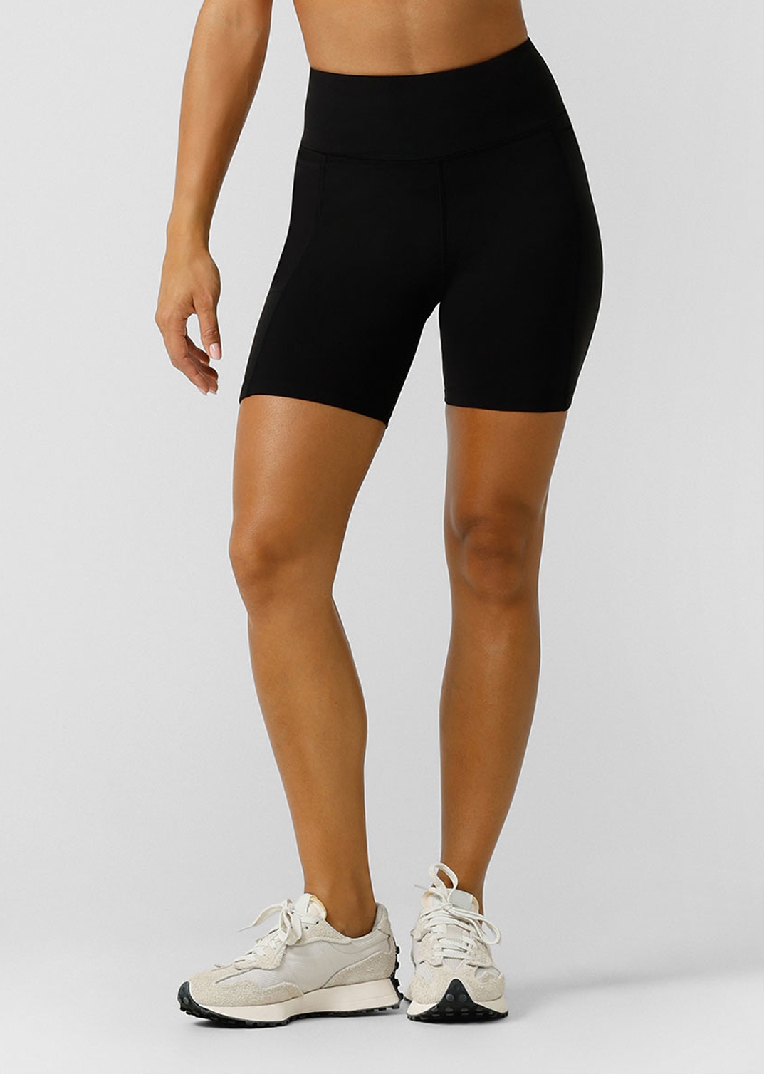 Amy Phone Pocket Tech Bike Shorts